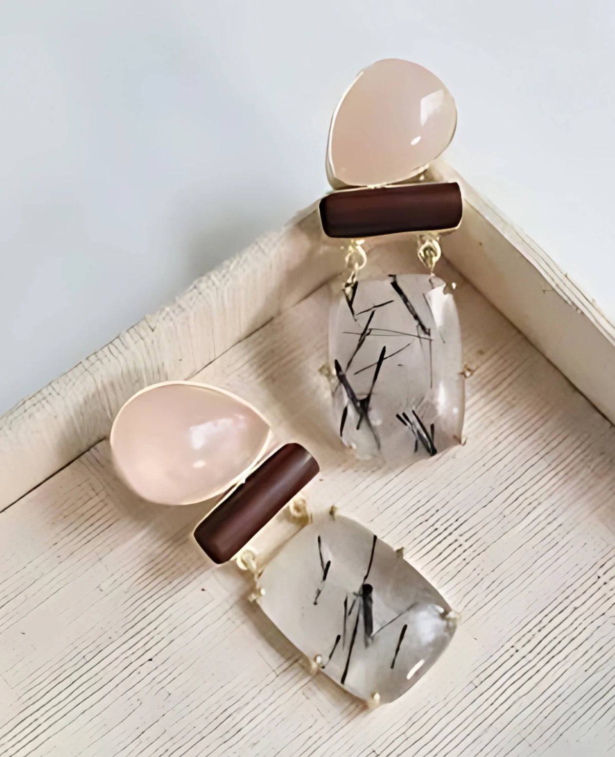 Nyra Earrings